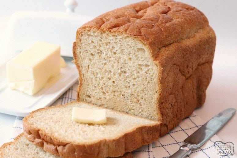 Easy Bread recipe  made with simple ingredients & detailed instructions showing how to make bread! Best homemade bread recipe for both beginners and expert bakers. 