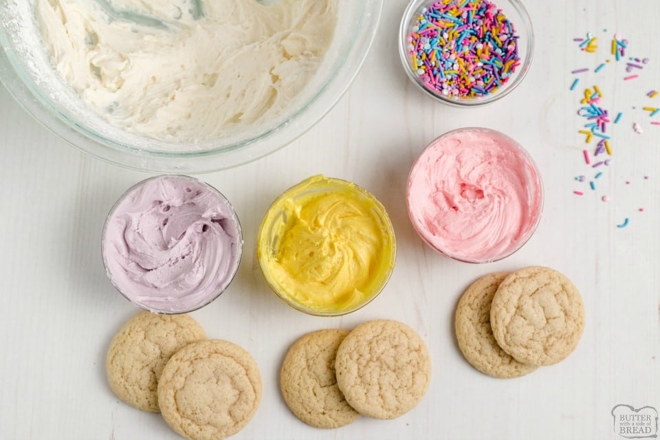 how to frost soft sugar cookies