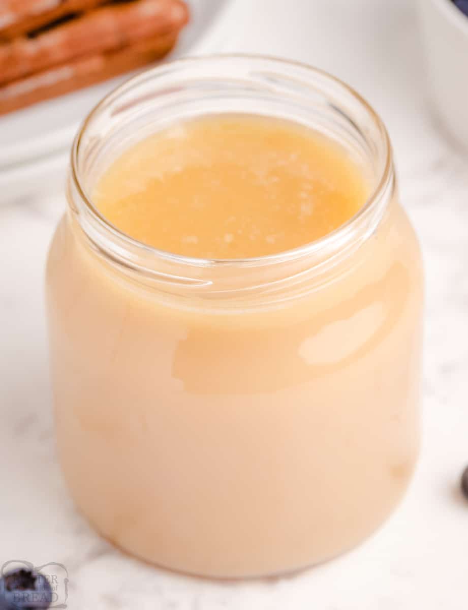 blonde butter syrup in a pint jar
