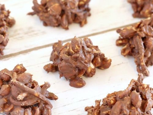 Chocolate-Marshmallow-Peanut Clusters