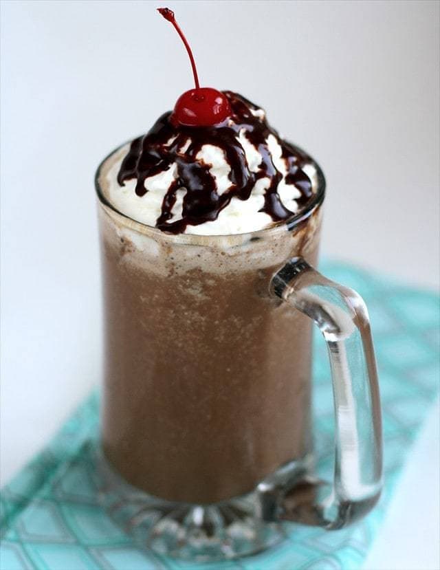 SKINNY CHOCOLATE ICE CUBE SHAKE: Butter with a Side of Bread