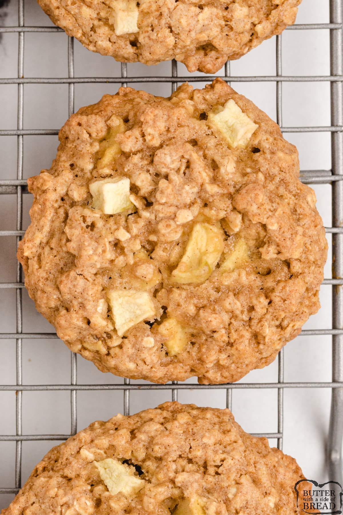 Cake mix oatmeal cookies with apples