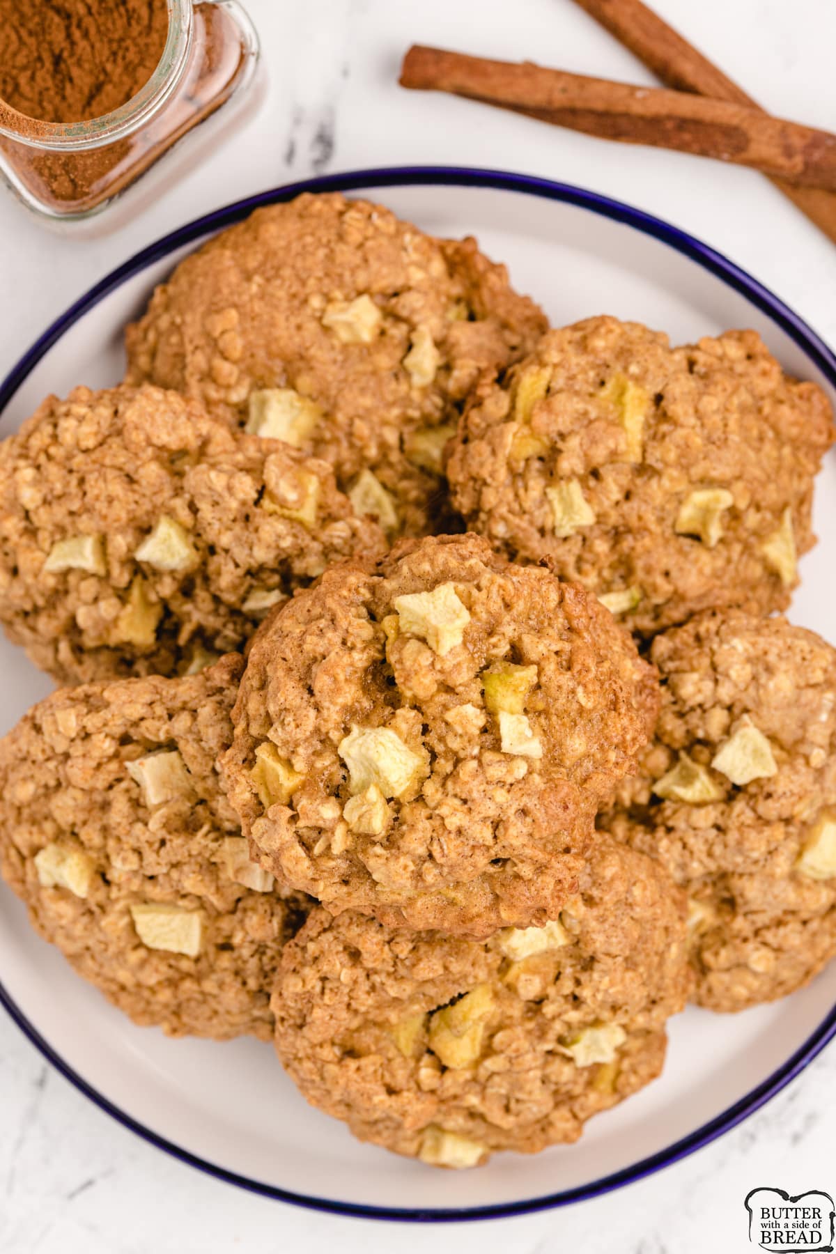 Cake mix oatmeal cookies with apples