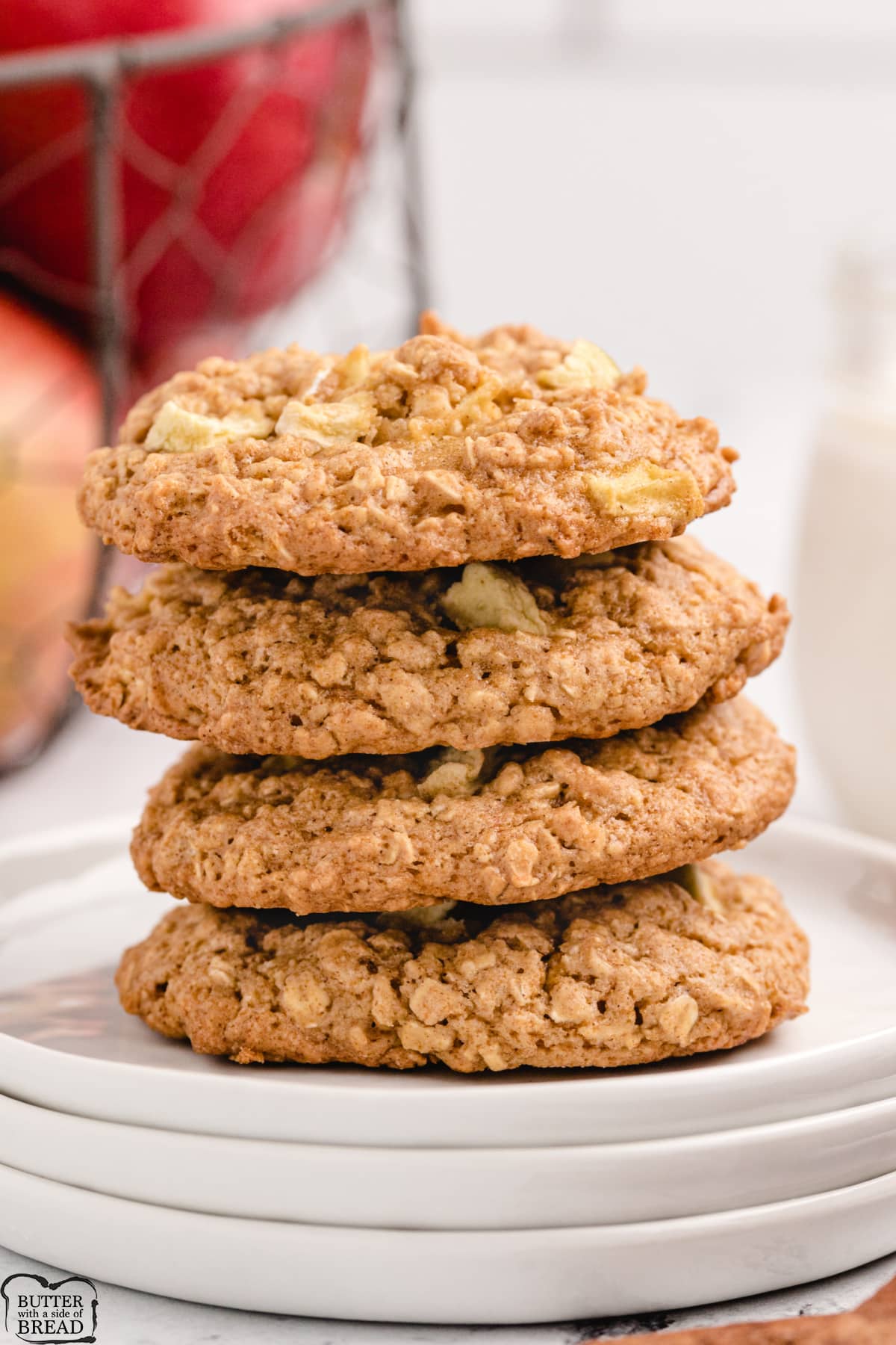 Apple Cinnamon Oatmeal Cookies made with a cake mix and fresh apples. Delicious oatmeal cookie recipe that tastes a little bit like apple pie! 