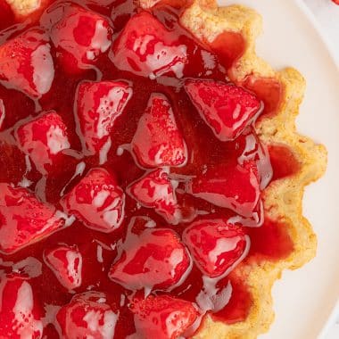 strawberry tart made without a tart pan