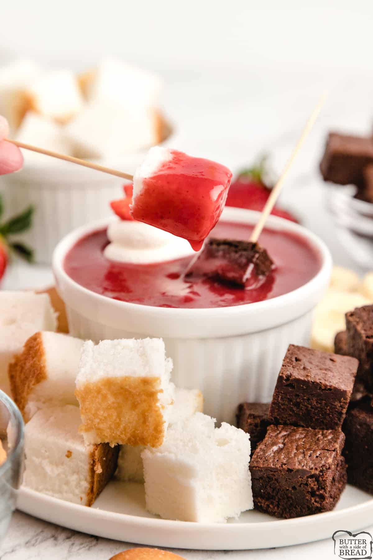 EASY STRAWBERRY FONDUE - Butter with a Side of Bread