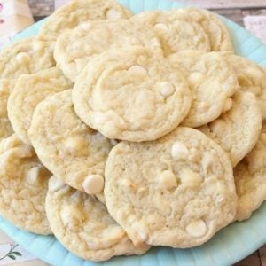 Banana Cream Cookies recipe incorporates banana pudding mix & banana into delectable cookies! Simple recipe for soft, flavorful & perfectly sweet cookies.