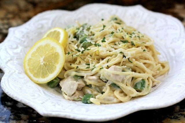 Creamy Lemon Chicken Pasta with Asparagus made easy with juicy chicken, fresh lemon and vegetables and a light, creamy sauce. Perfect weeknight chicken dinner.