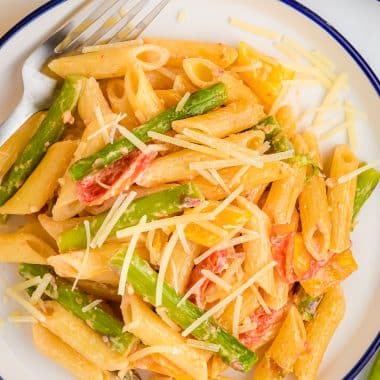 pasta with roasted vegetables and garlic