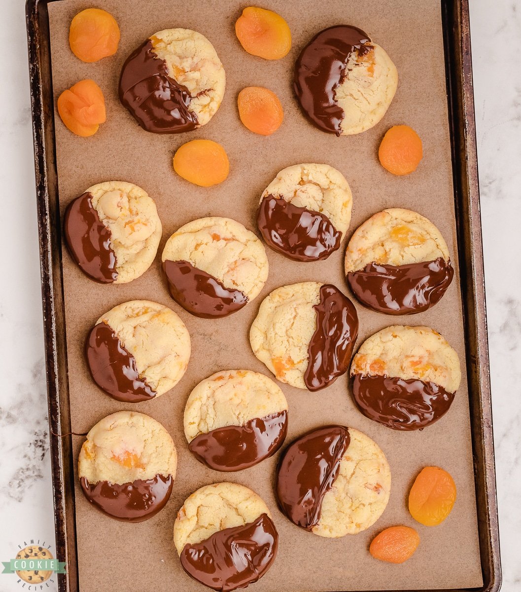 sugar cookies with dried apricots