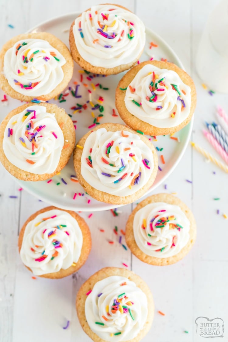 sugar cookie birthday cupcakes