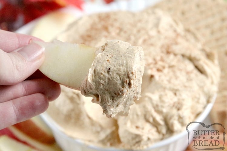 Pumpkin Pie Dip is perfect for dipping apples and graham crackers and is made in just a few minutes with only five simple ingredients! This easy pumpkin dip is made with an entire can of pumpkin for tons of pumpkin flavor.