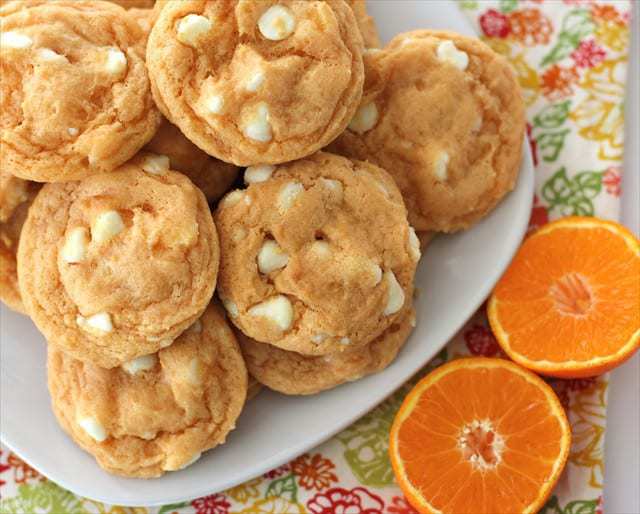 Orange Cream Cookies are everything good about your basic soft, delicious cookie dough, with the addition of a refreshing and incredible orange flavor!