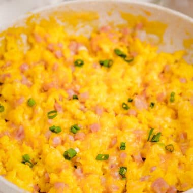 Best easy recipe for ham and cheese scrambled eggs