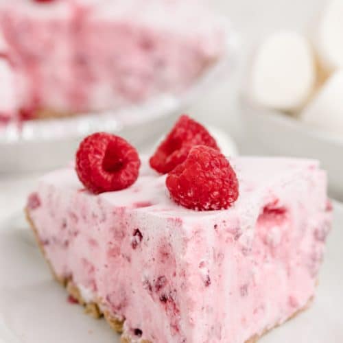 NO BAKE RASPBERRY MARSHMALLOW PIE - Butter with a Side of Bread