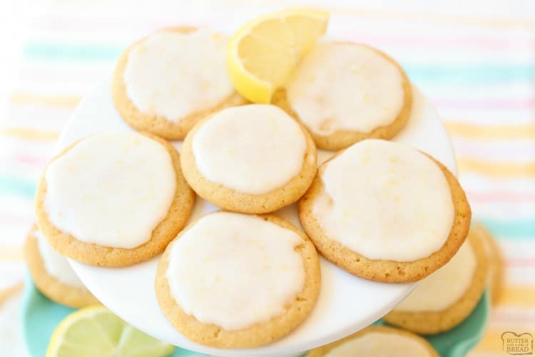 Iced lemon dessert cookies