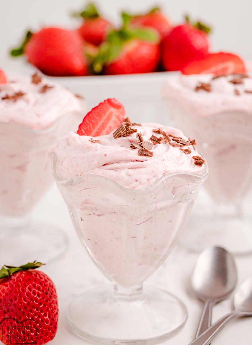 easy strawberry mousse