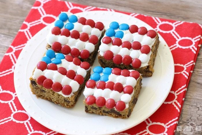 Patriotic Chocolate Chunk Cookie Bars- Butter With A Side of Bread