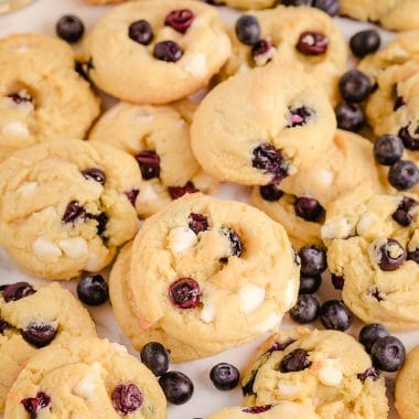 blueberry cream cookies with fresh blueberries