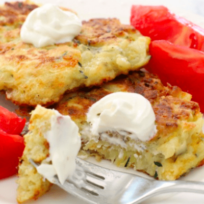 CHEESY ZUCCHINI FRITTERS - Butter with a Side of Bread