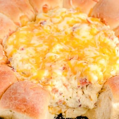 hot cheesy ranch bacon dip with rolls