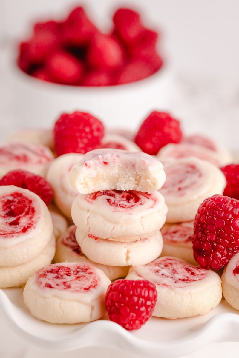 Raspberry Meltaway Cookies @ Butter with a Side of Bread