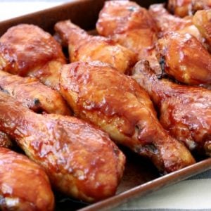Easy Smoked Chicken Legs made with just a few simple ingredients in 2 hours. Simple recipe for smoking chicken drumsticks during your next BBQ. Perfect recipe to start learning how to use your electric smoker! 