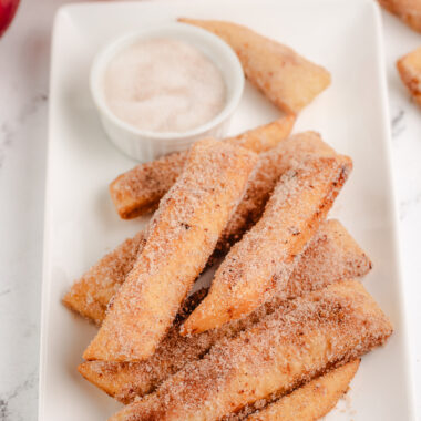 tray of apple pie fries