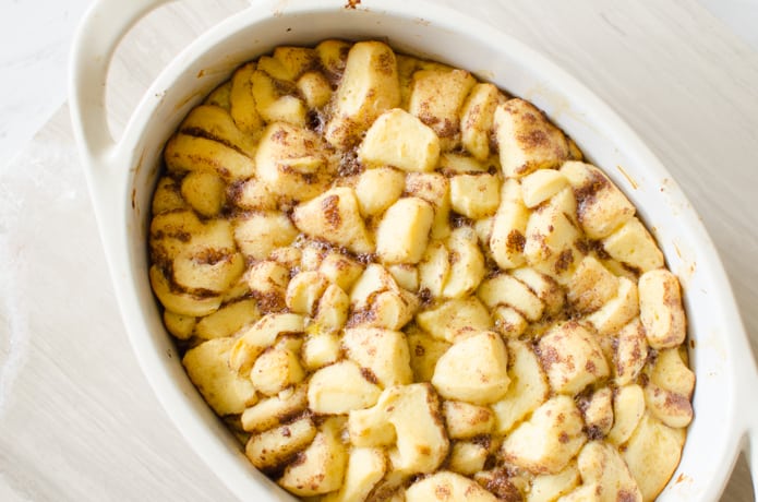 baked cinnamon roll French toast bake