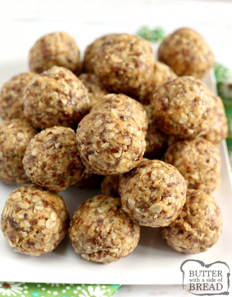 Oatmeal Peanut Butter Protein Balls are made with oats, peanut butter, honey, flaxseed, Rice Krispies, coconut oil and vanilla. These are healthy, filling and the best protein ball recipe that I've ever tried!