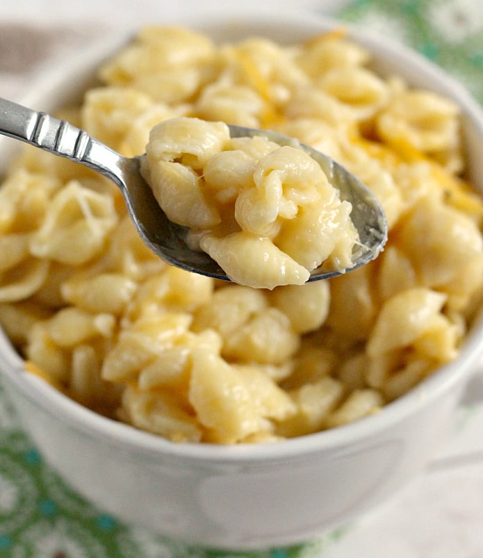 Instant Pot Macaroni and Cheese is made with just a few simple ingredients - noodles, chicken broth, butter, milk and cheese. This macaroni and cheese recipe only requires 5 minutes of cooking time and it is one of the easiest Instant Pot recipes ever!