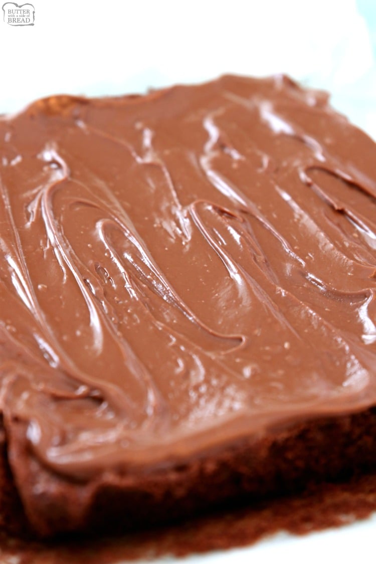 Frosted Brownies. How to make frosting for brownies. Brownies with frosting.
