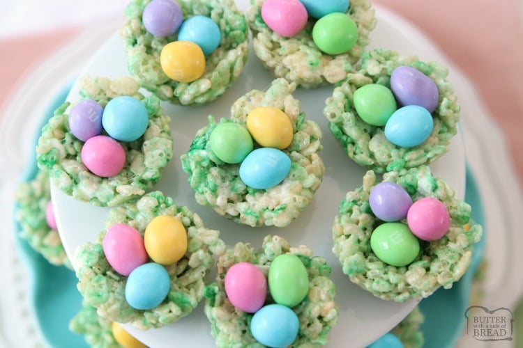 Easter Rice Krispie Treats made with classic marshmallow treat ingredients that look like cute Easter baskets! Simple, fun recipe for a festive Easter dessert.
