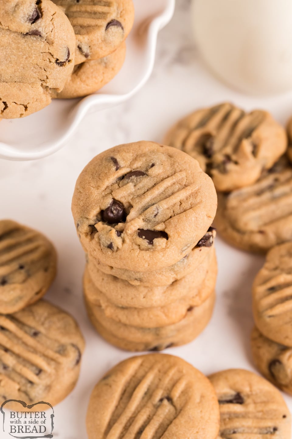 Best peanut butter cookie recipe with chocolate chips