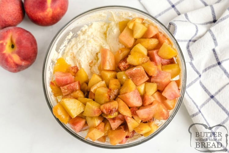 Peaches in creamy fruit salad recipe