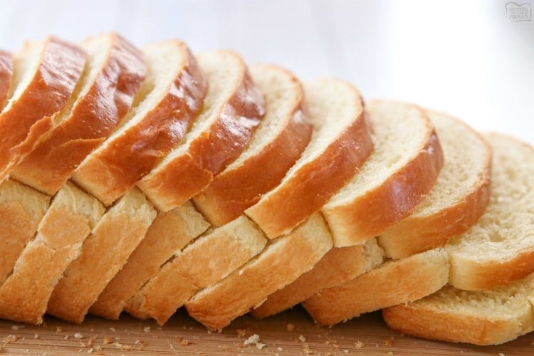 sliced white bread