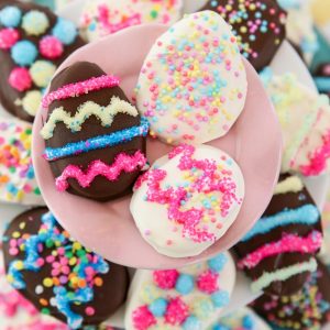 Chocolate Mint Easter Eggs recipe with just a handful of ingredients! Homemade York Peppermint Patties but BETTER, in the shape of darling Easter eggs. Simple soft, sweetened mint candy covered in chocolate for a delicious, easy Easter candy.