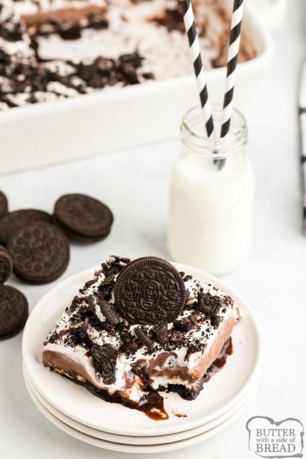 LAYERED OREO PUDDING DESSERT - Butter with a Side of Bread
