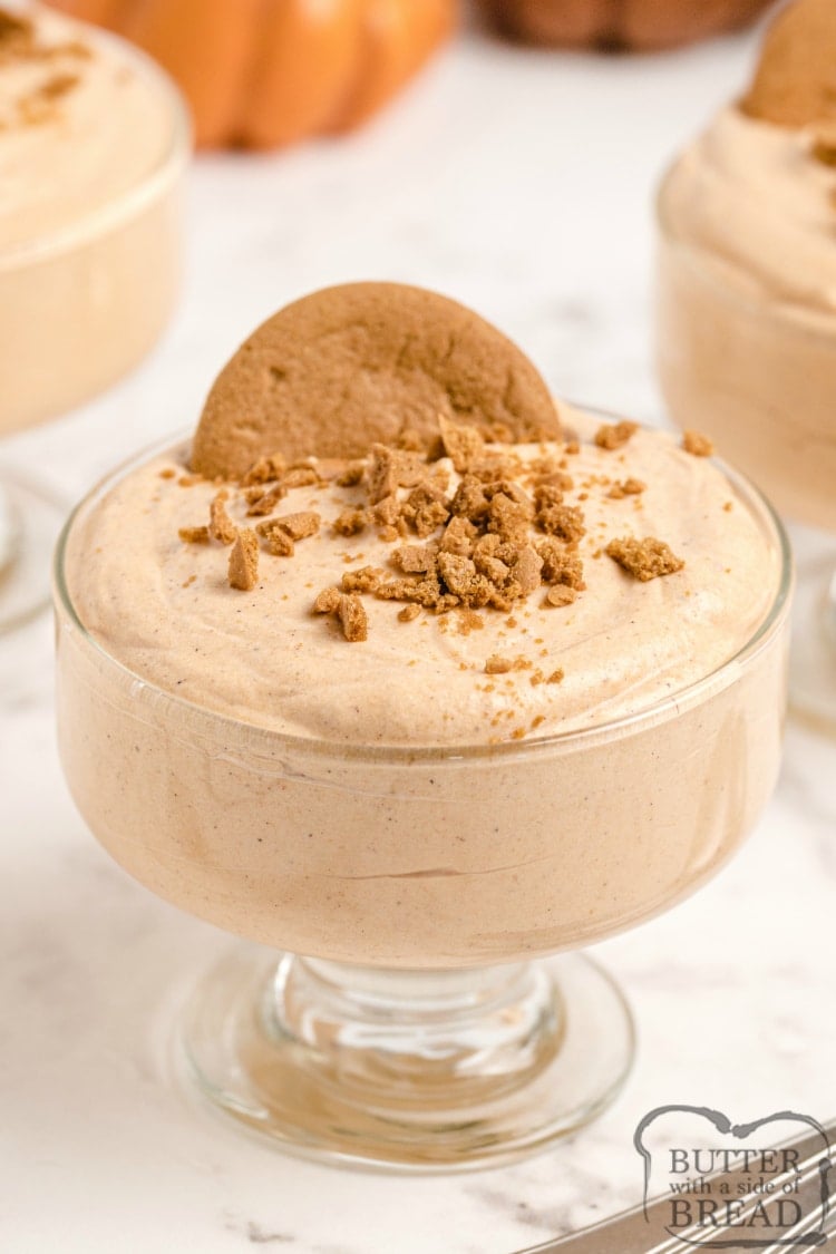 Easy Pumpkin Mousse is an easy no-bake dessert made in just a few minutes with 5 ingredients. Garnish this simple pumpkin fluff recipe with gingersnaps for a delicious fall treat!