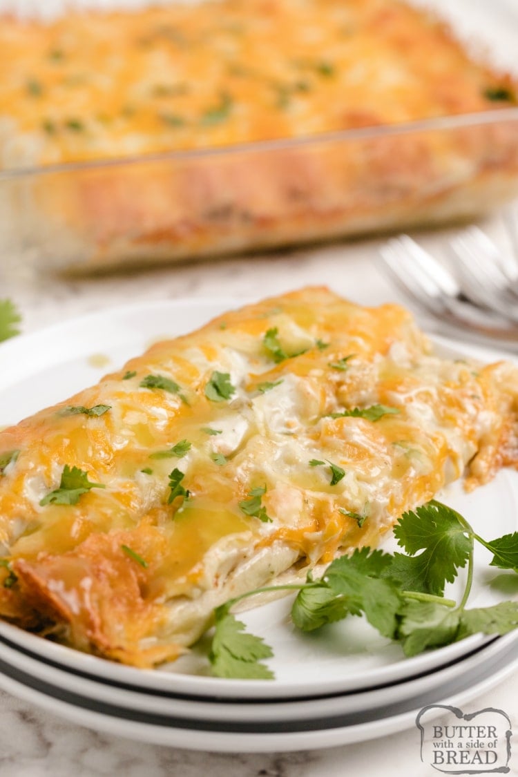 Chicken Bacon Ranch Enchiladas made with chicken, bacon, ranch dressing and cheese. Simple chicken enchilada recipe with a little bit of a twist! Easy dinner recipe that comes together quickly with tons of flavor that even the pickiest eater will love.