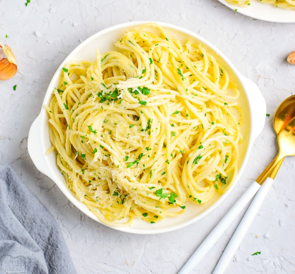 Easy Garlic Butter Pasta recipe
