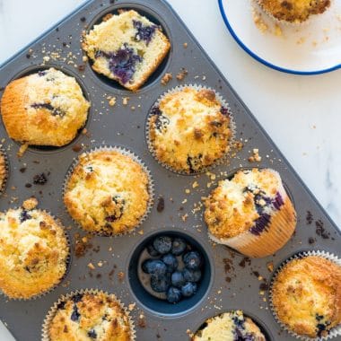 How to make Bakery Style Blueberry Muffins