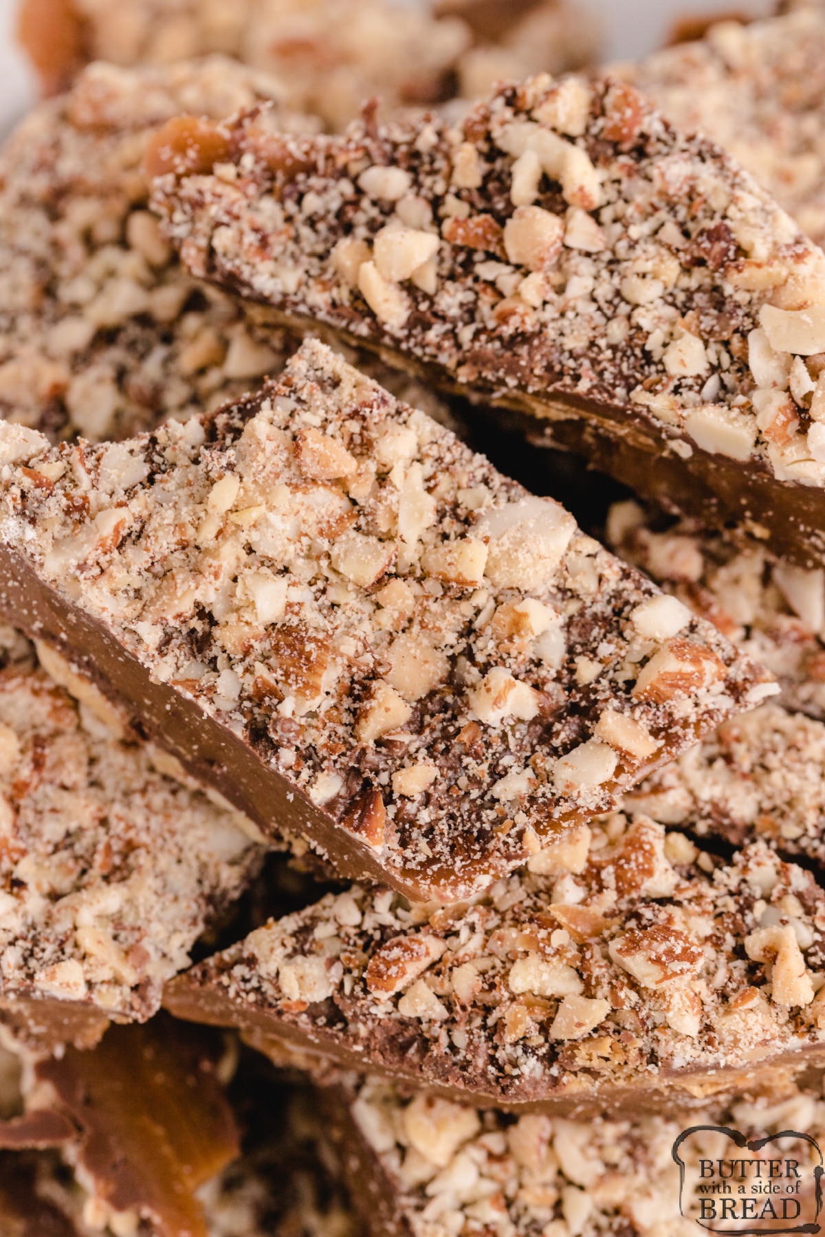 English toffee recipe made with chocolate, almonds, butter and sugar
