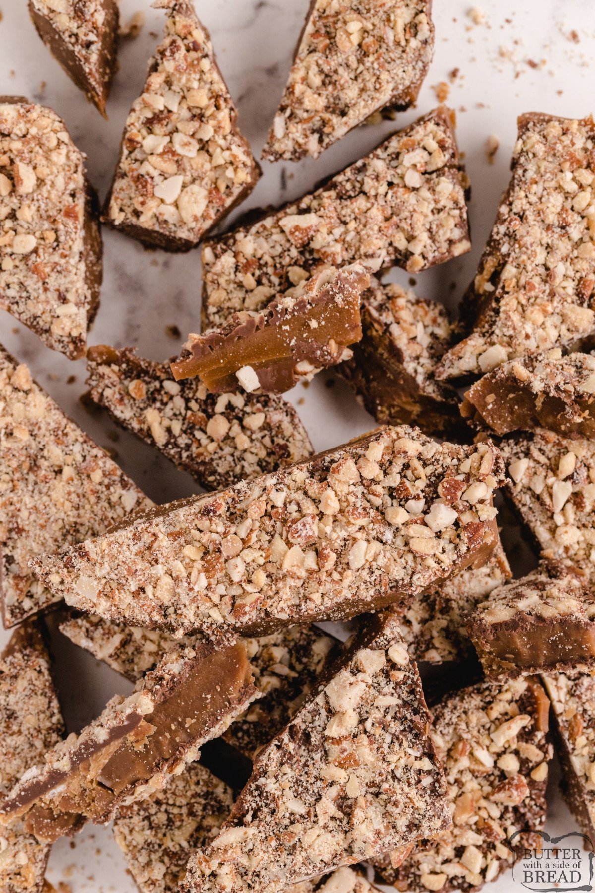Easy English toffee recipe made with chocolate, almonds, butter and sugar