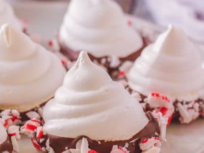 chocolate dipped peppermint meringues