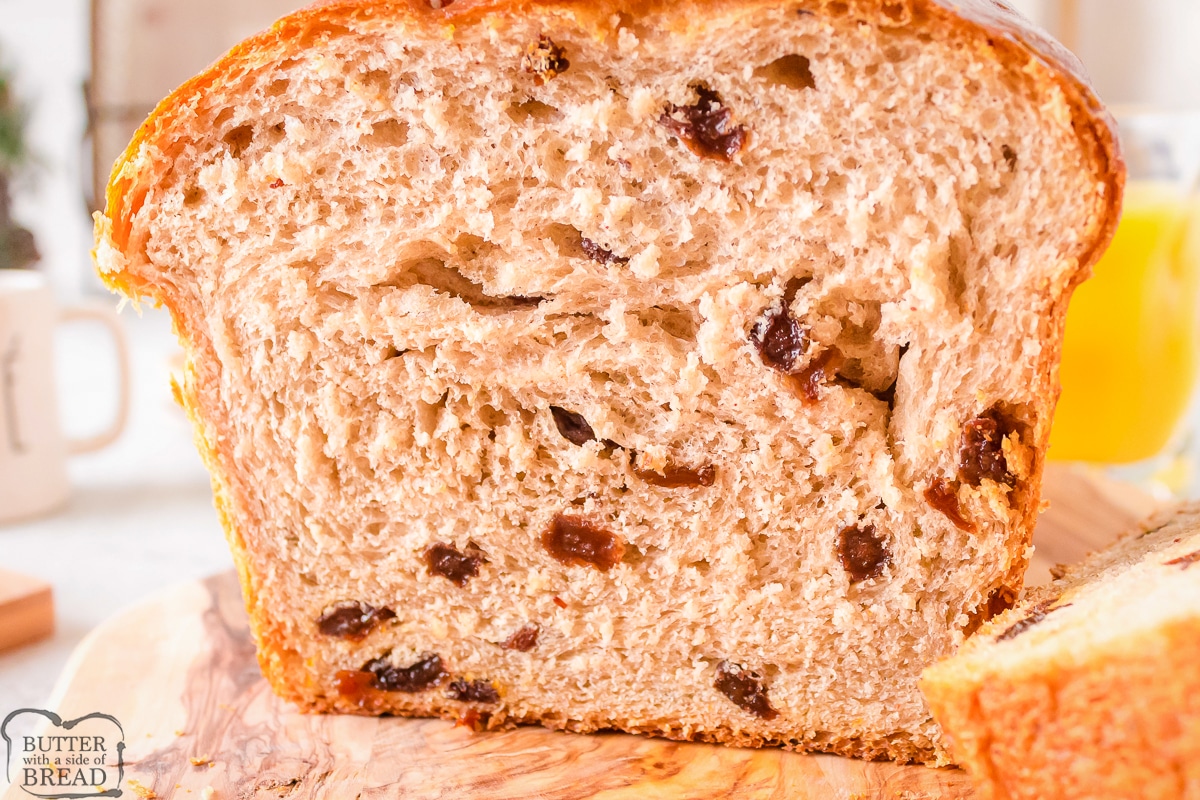 Easy Raisin Bread loaf