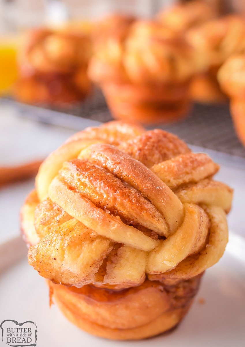 muffin tin cinnamon roll without icing