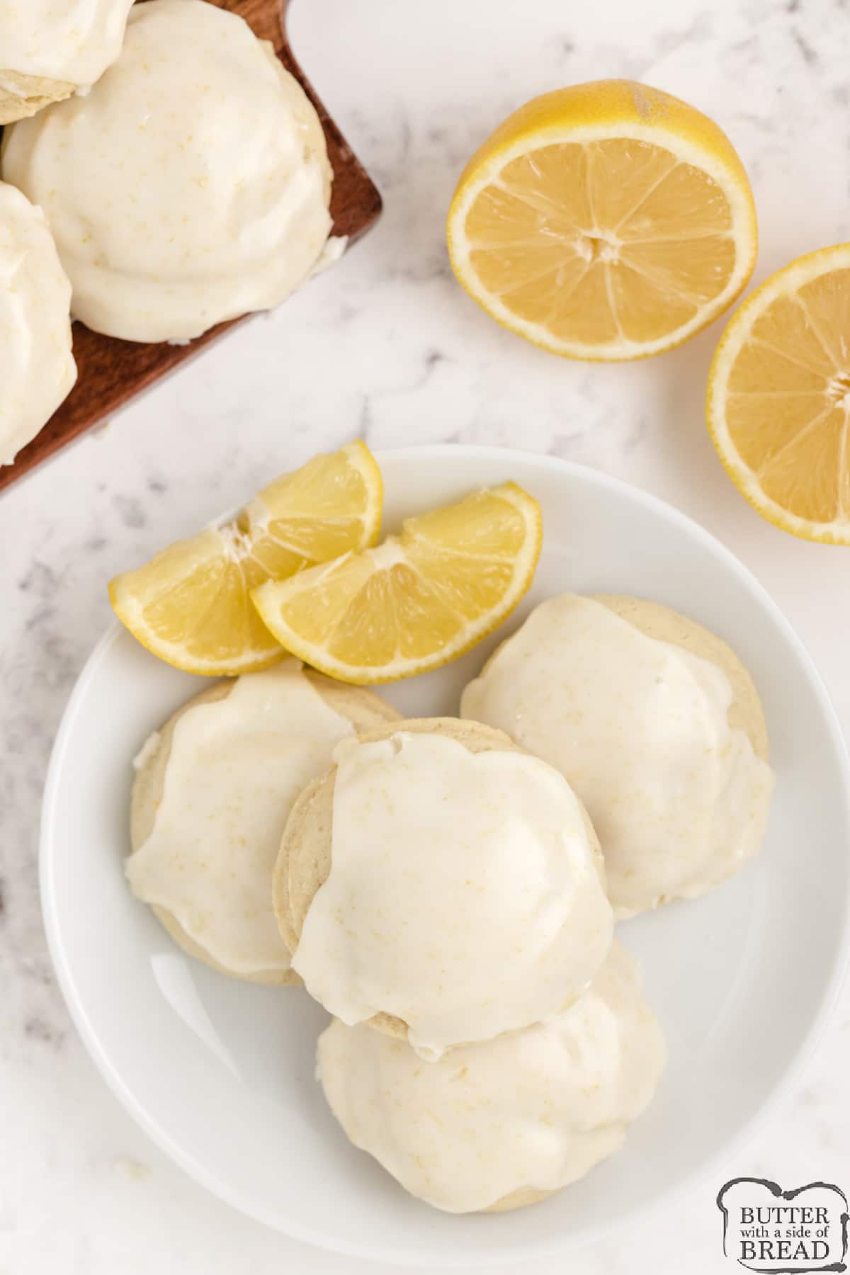 Lemon cookies with a lemon glaze
