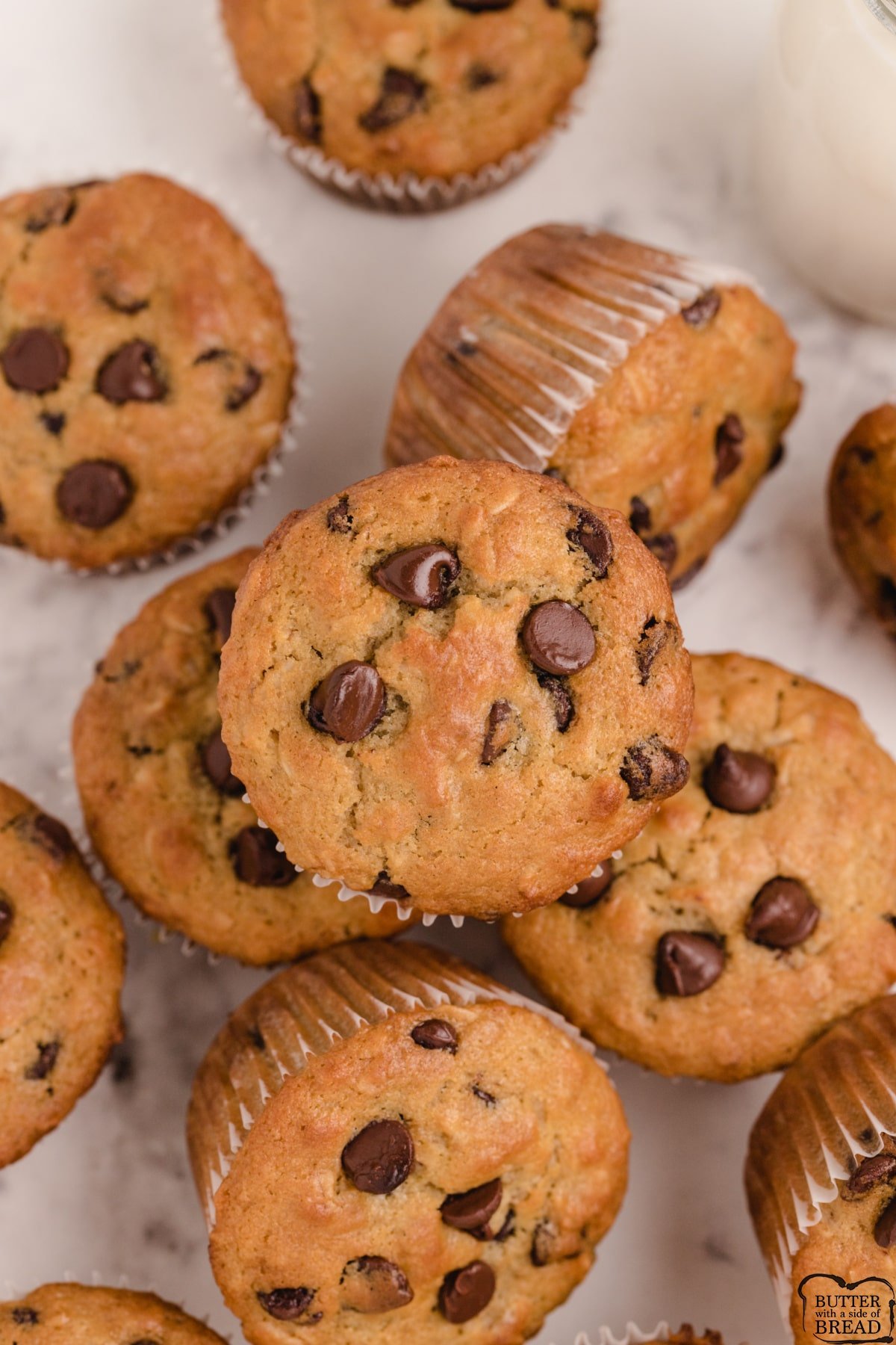 Oatmeal muffins with chocolate chips