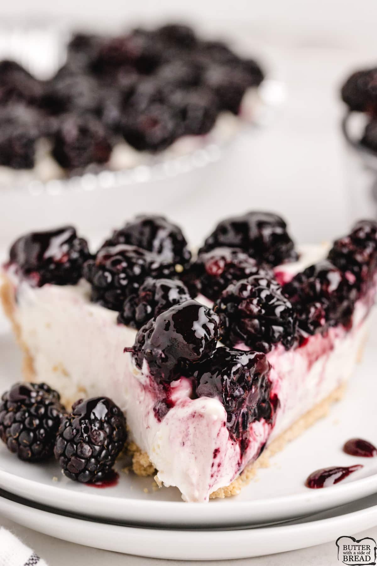 No Bake Cheesecake recipe with fresh blackberries